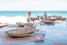oceanfront-dining